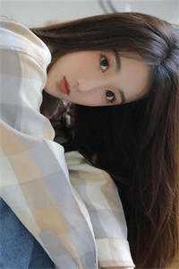 应是芙云谨锁清畅销巨著