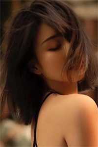 重生不做校花舔狗，我捧她对家当影后全文免费