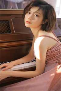 不是妻子是保姆