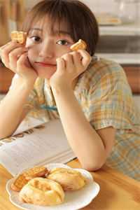 我在驾校，被小狼狗学弟猛追！！