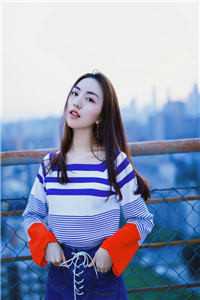 抄家后，小通房不装了，流放路上当霸王小说结局