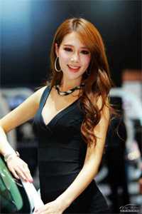 穿越后我拥有了新脑子和霸总上司后续+无弹窗