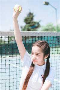 心向暖阳处寻光艾莉丝林恩全文+番茄