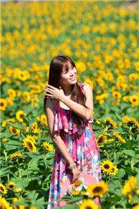 让老公孩子爱她？姐转身武力训娃小说